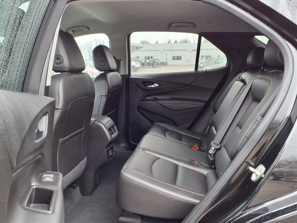 Used 2019 Chevrolet Equinox Premier image 12