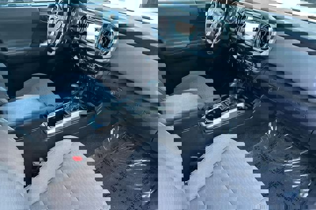 Certified 2019 Toyota Tacoma SR5 image 17