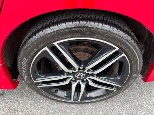 Used 2017 Honda Accord Sport image 28