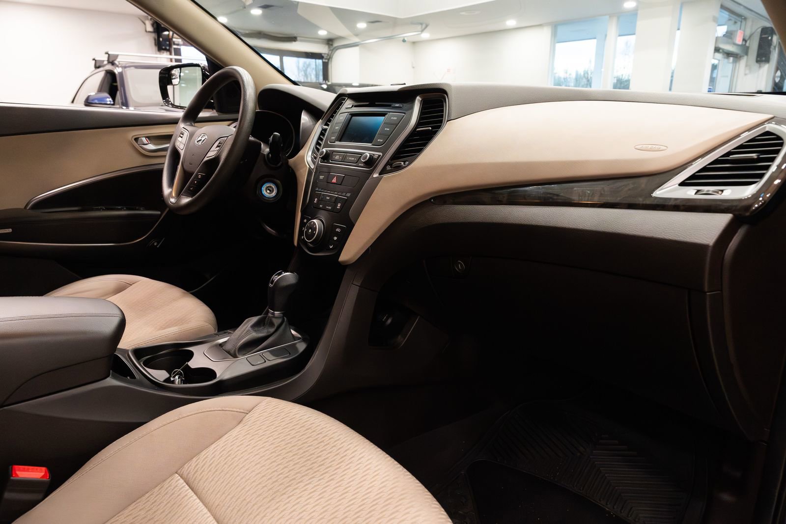 Used 2018 Hyundai Santa Fe Sport image 10