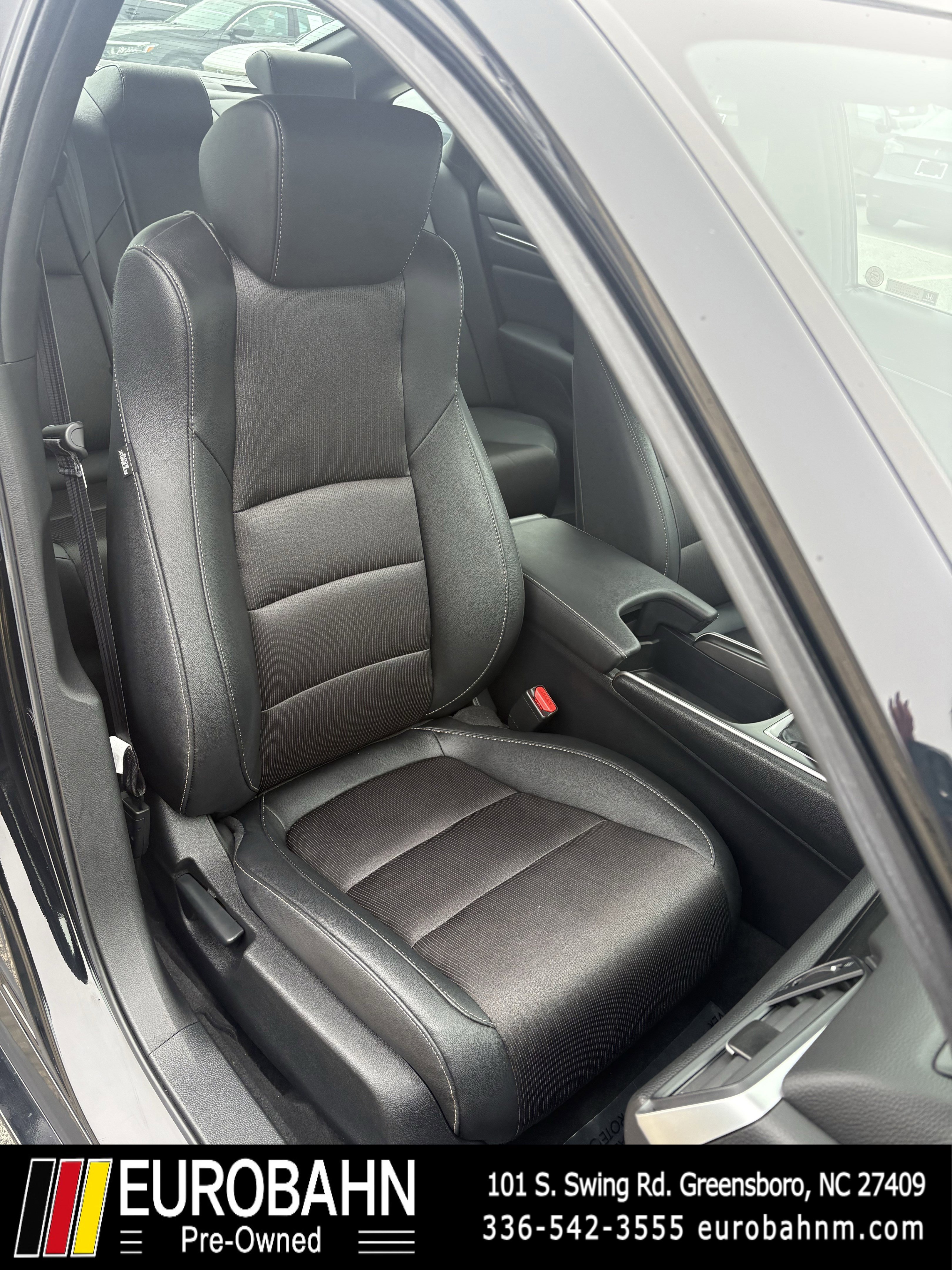 Used 2019 Honda Accord Sport image 12