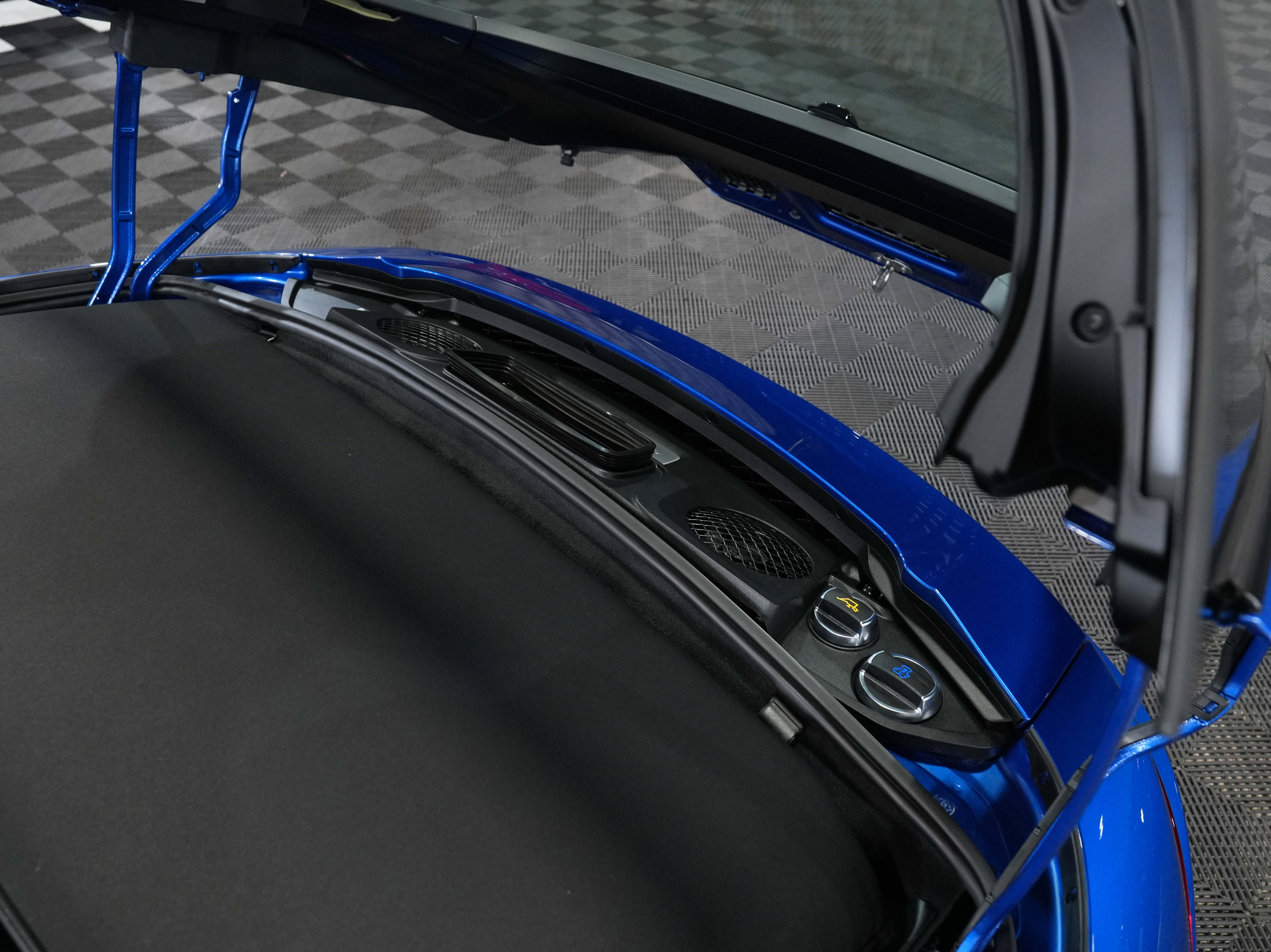 Used 2017 Porsche 911 Targa 4S image 54