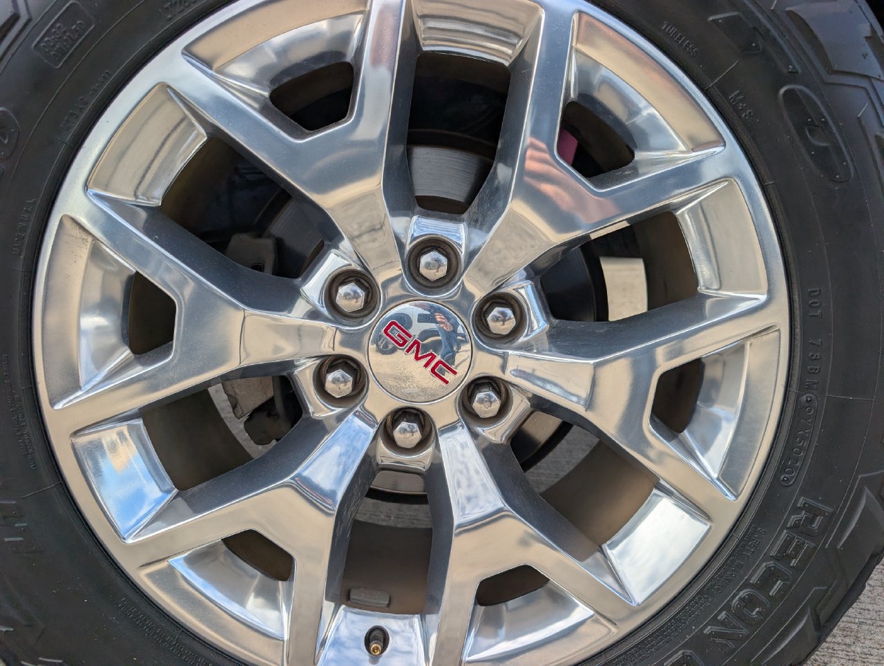 Used 2017 GMC Sierra 1500 SLT w/ Texas SLT Premium Package AWD/4WD image 7