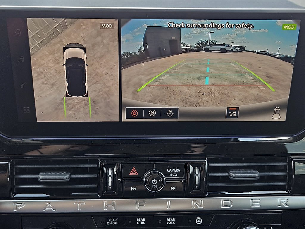 New 2026 Nissan Pathfinder SL w/ Cargo Package FWD image 17