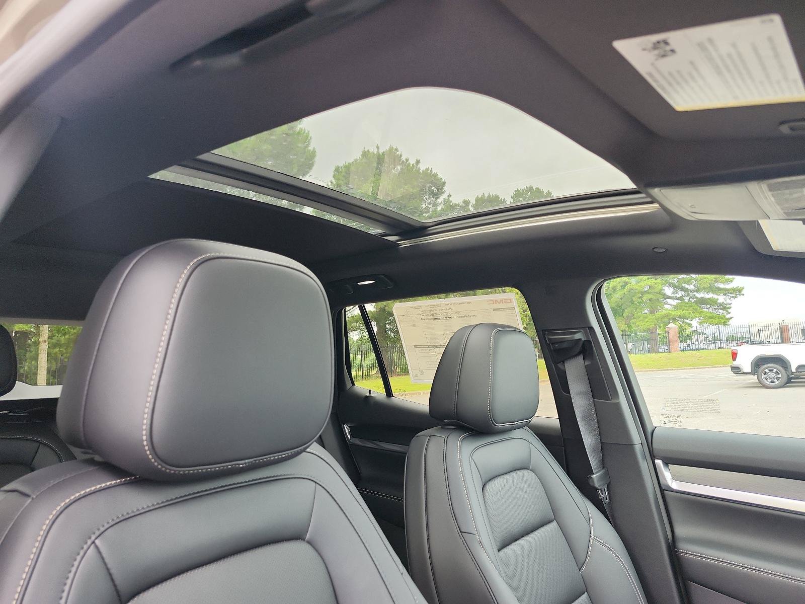 New 2026 GMC Terrain Elevation w/ Elevation Premium Package FWD image 11