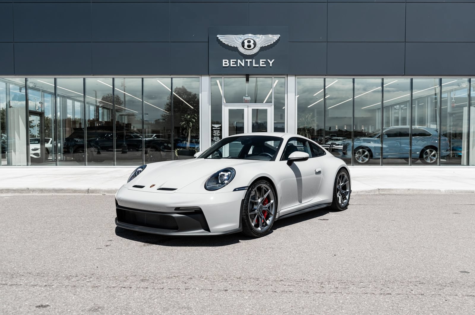 Used 2024 Porsche 911 GT3 RWD image 1
