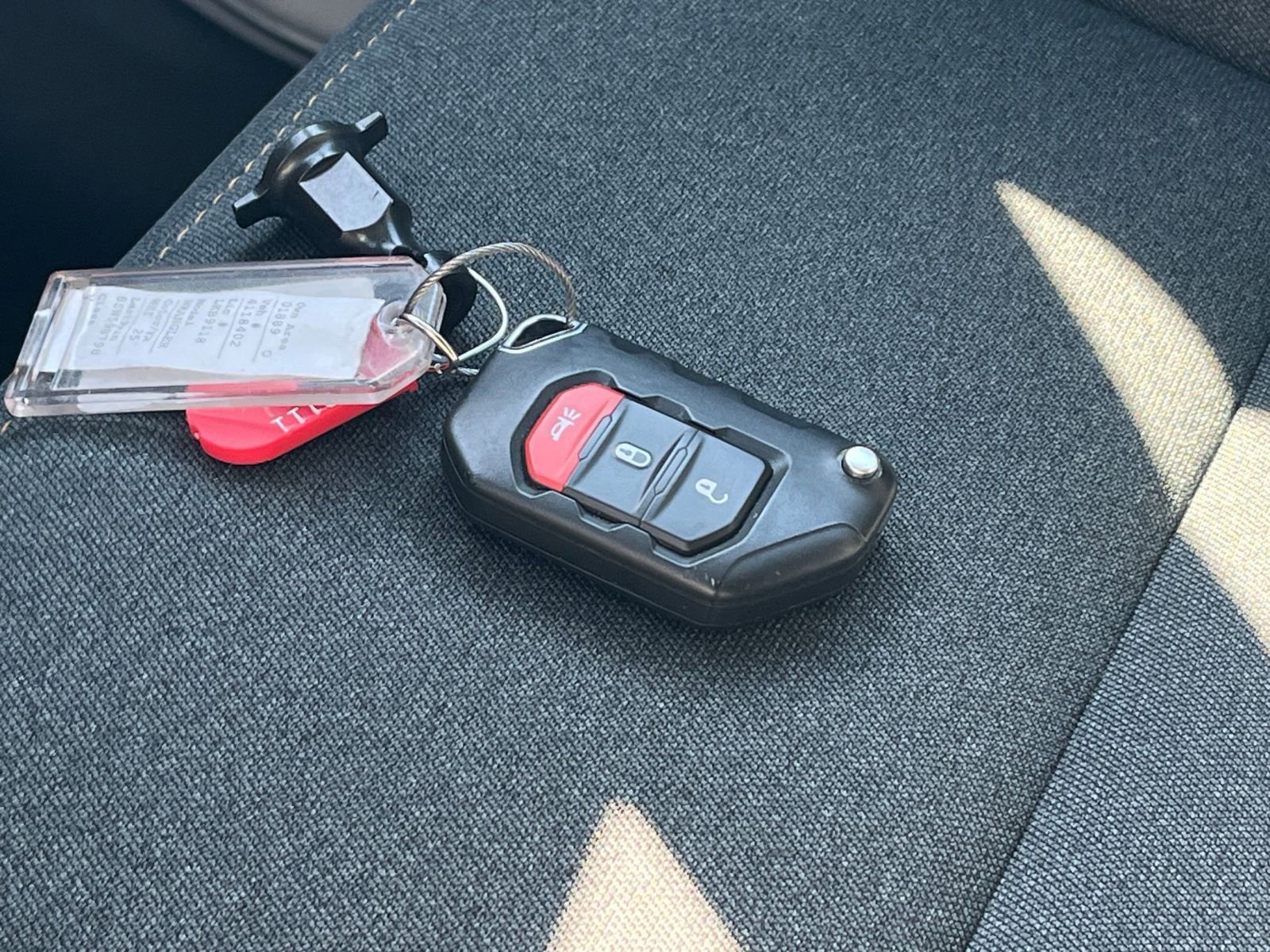 Used 2025 Jeep Wrangler Sport S image 21