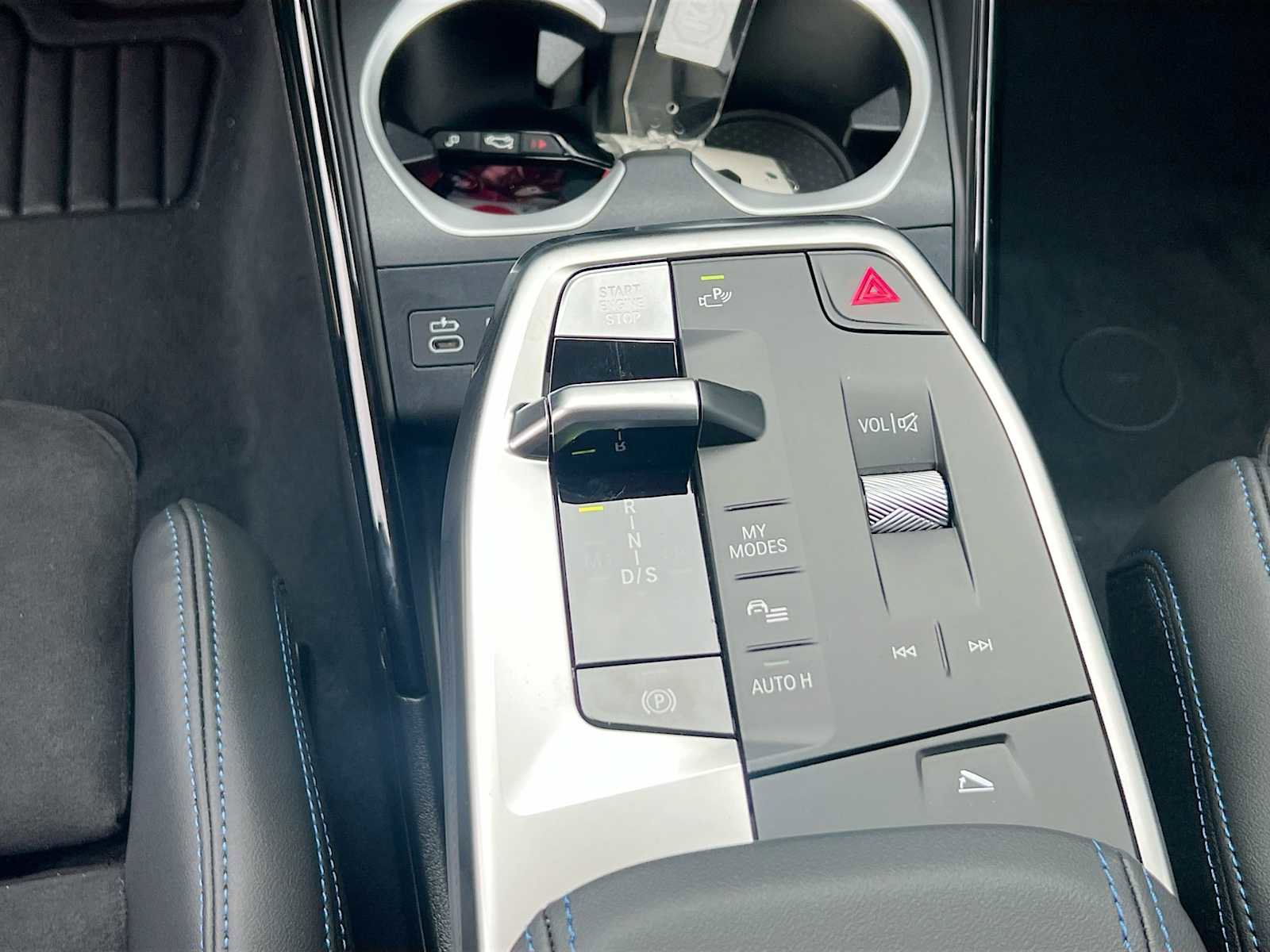 New 2026 BMW X2 M35i w/ Technology Package AWD/4WD image 16