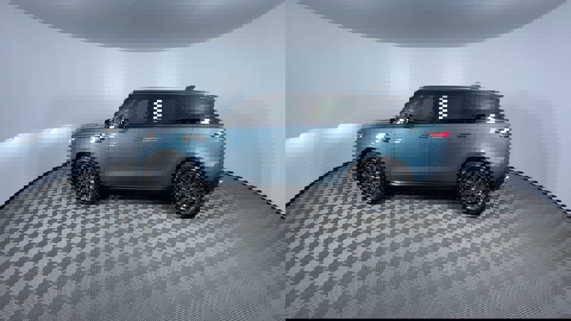 Used 2023 Land Rover Range Rover Sport SE image 6