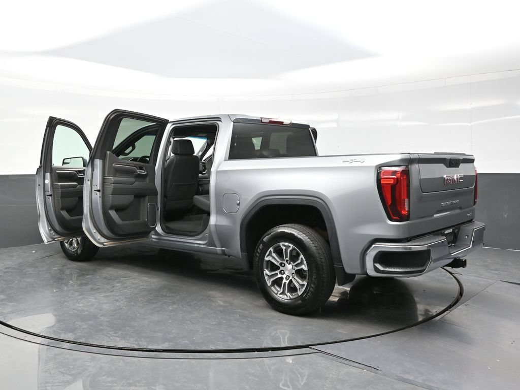 Used 2025 GMC Sierra 1500 SLT AWD/4WD image 50