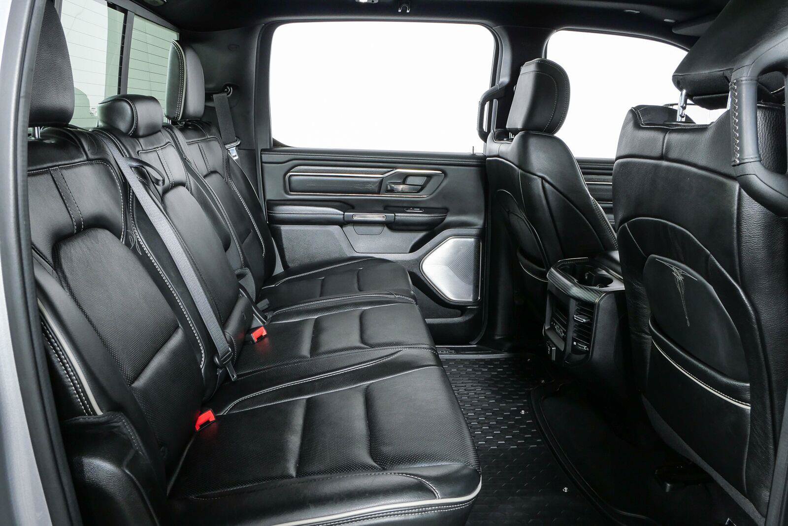 Used 2019 RAM 1500 Limited AWD/4WD image 22