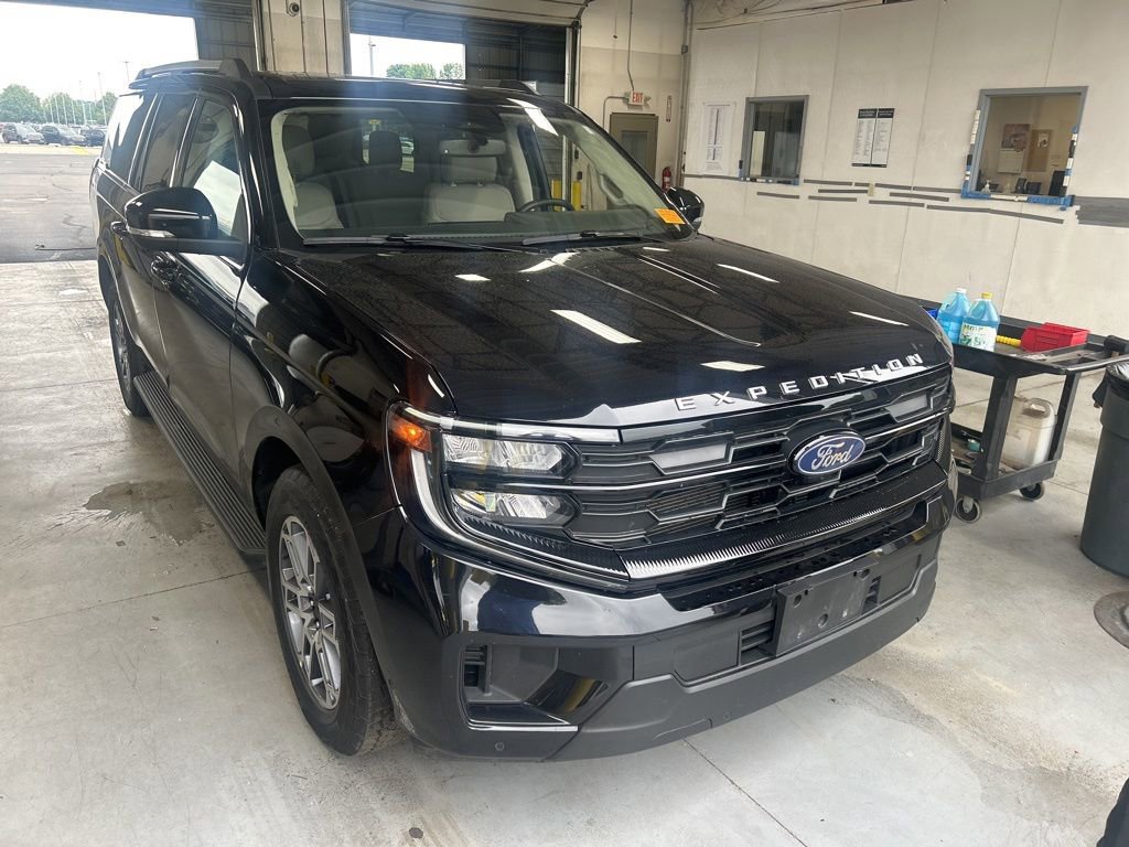 Used 2025 Ford Expedition Max Active