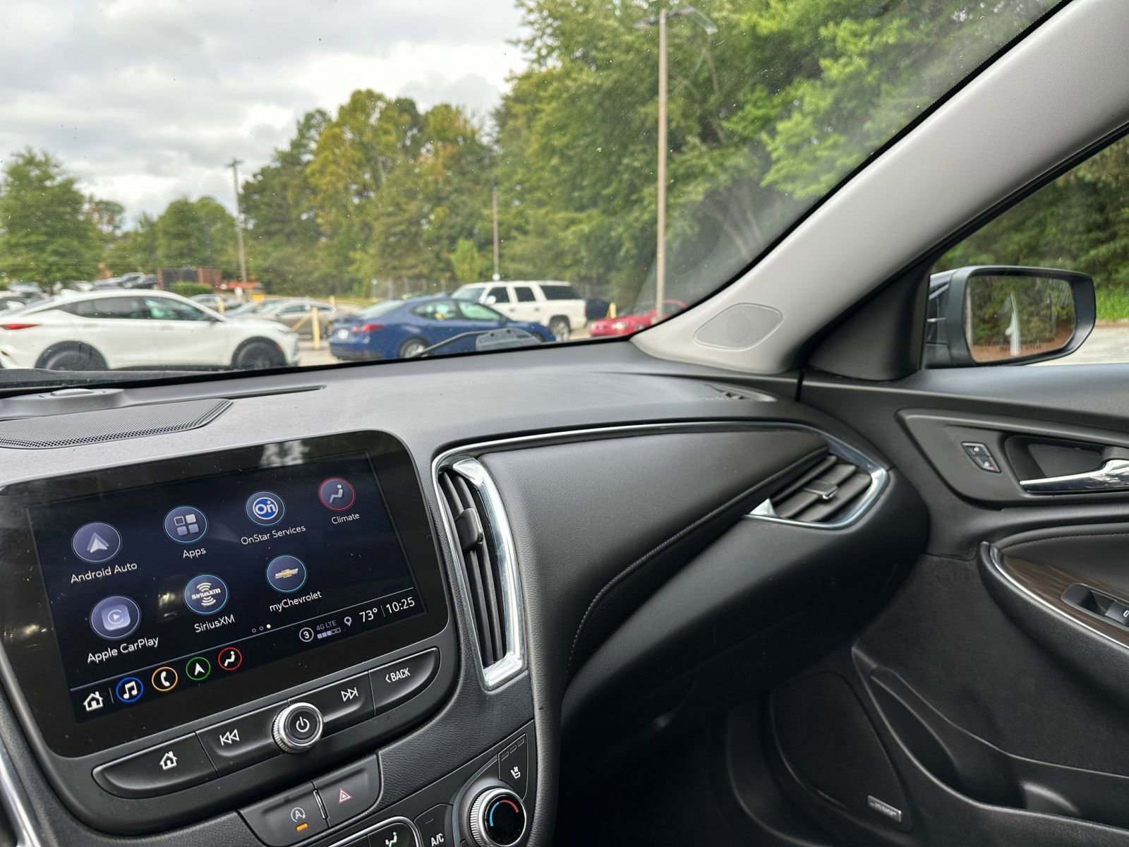 Used 2024 Chevrolet Malibu LT image 35