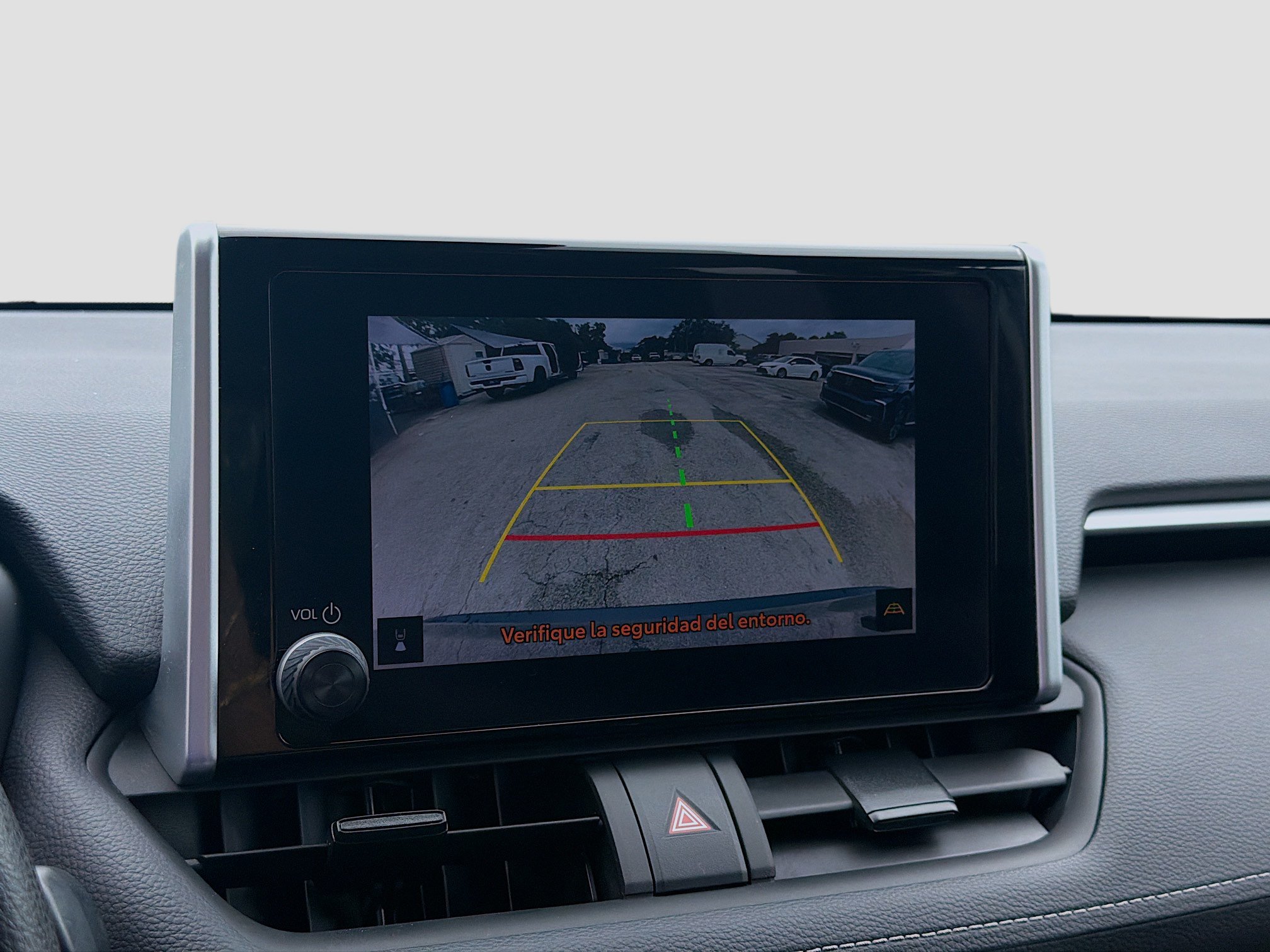 Used 2023 Toyota RAV4 LE AWD/4WD image 13