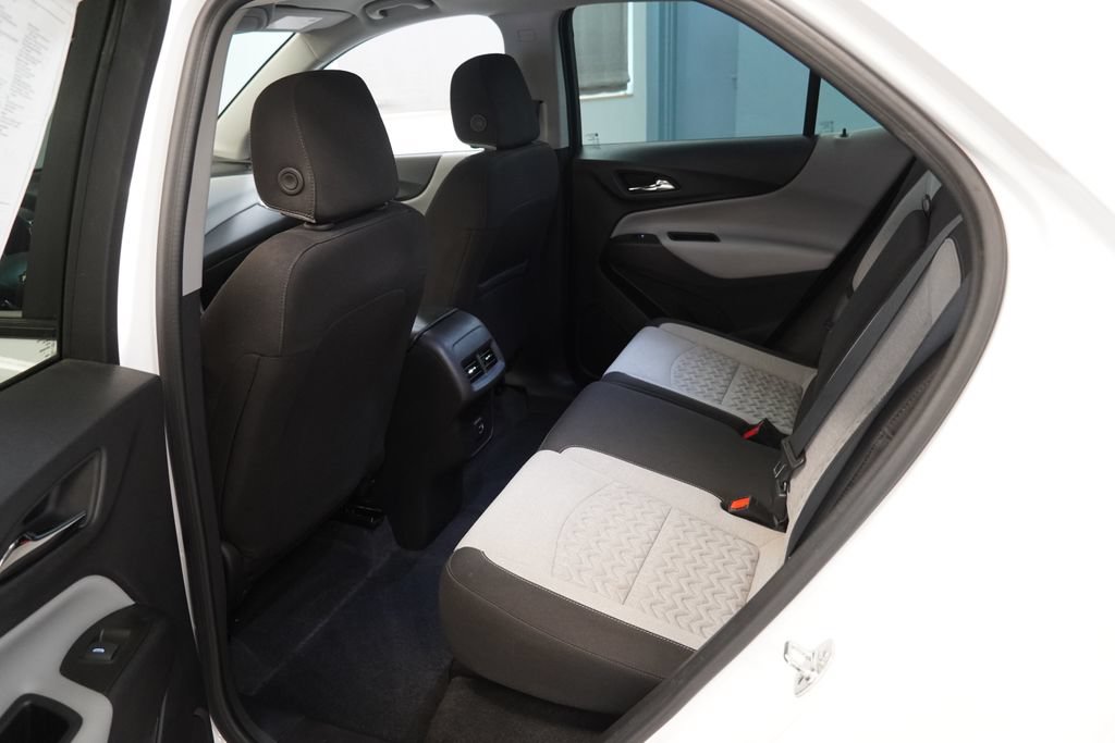 Used 2024 Chevrolet Equinox LS w/ LS Convenience Package FWD image 18
