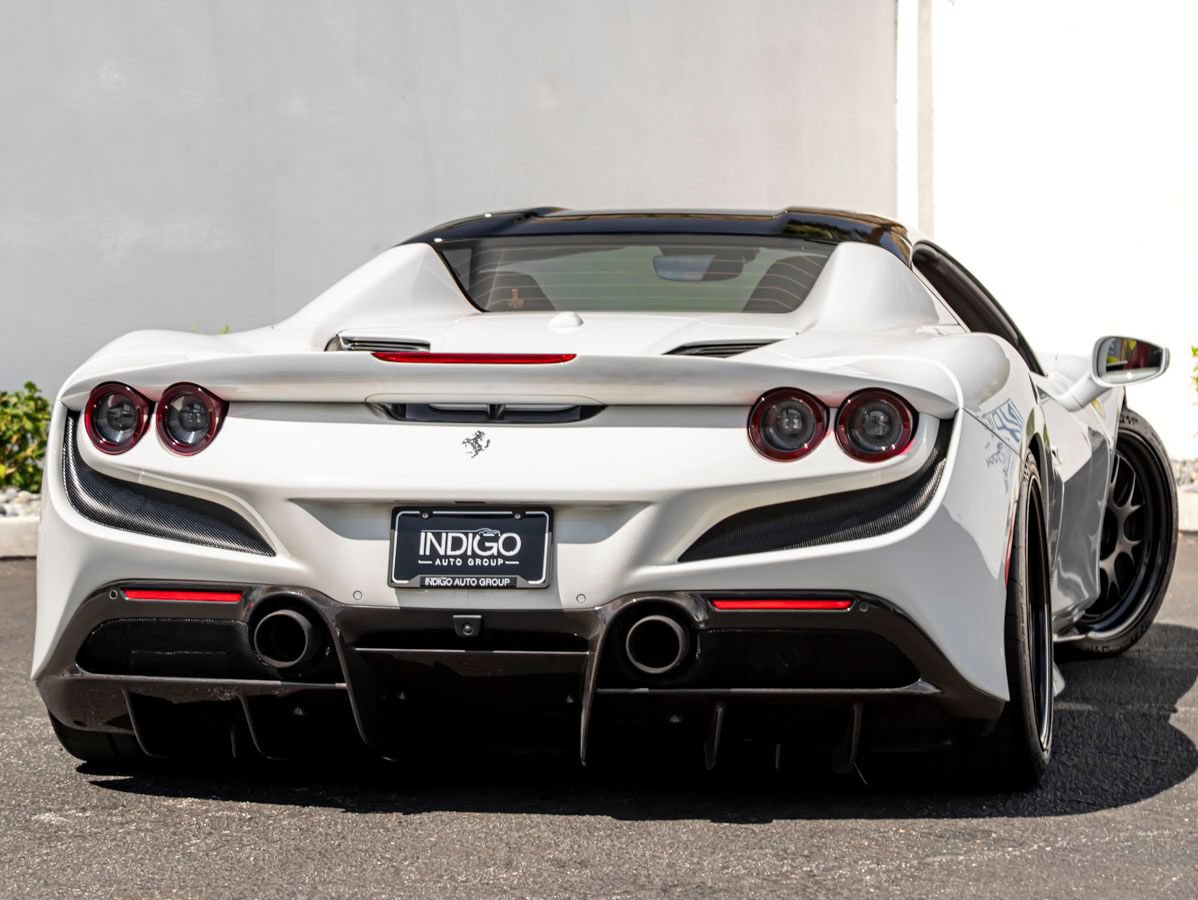 Used 2022 Ferrari F8 Tributo RWD image 10