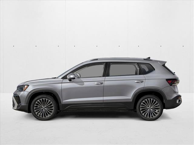 New 2027 Volkswagen Taos SE FWD image 3