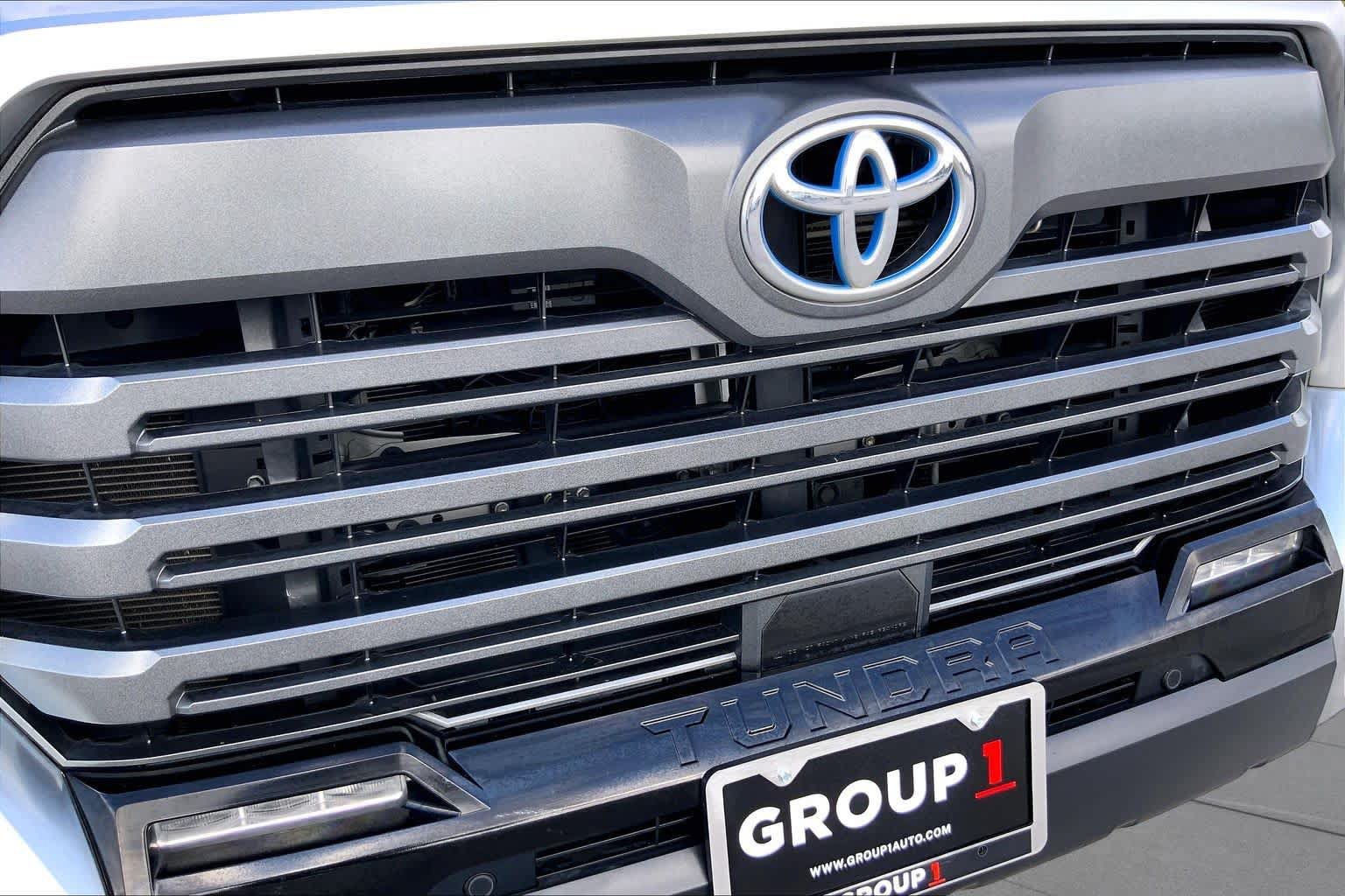 Used 2023 Toyota Tundra Limited w/ Power Package AWD/4WD image 29