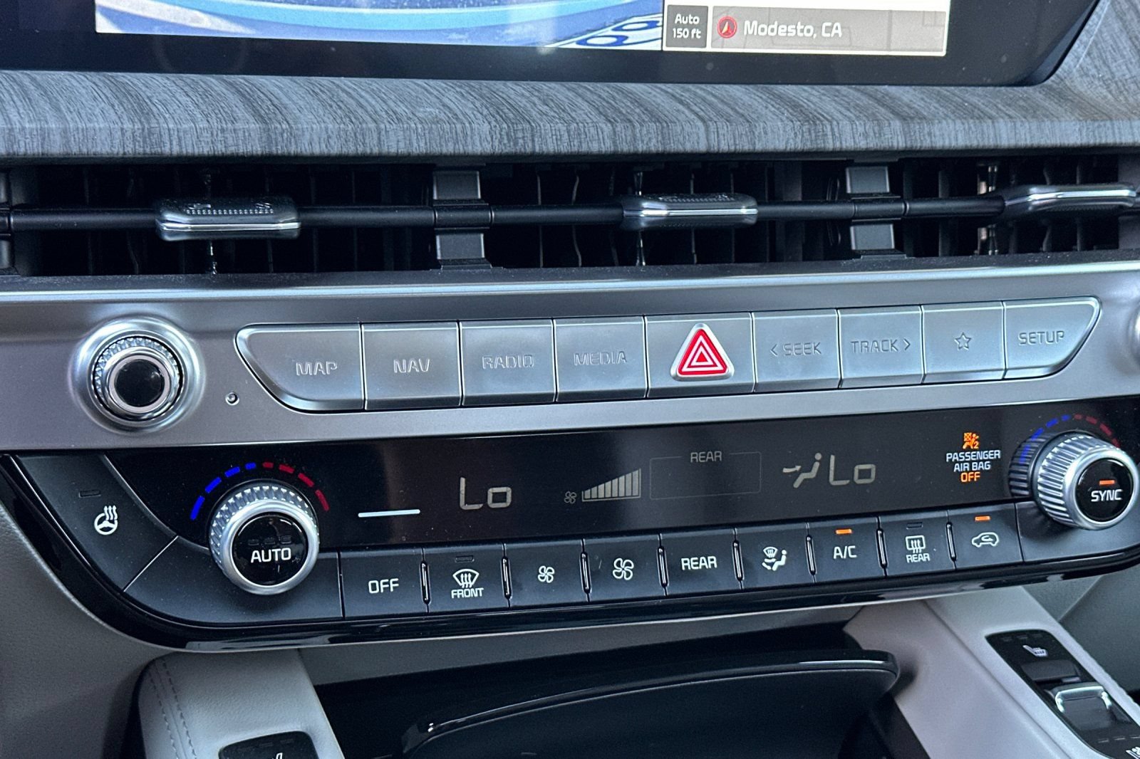 Used 2025 Kia Telluride EX AWD/4WD image 19