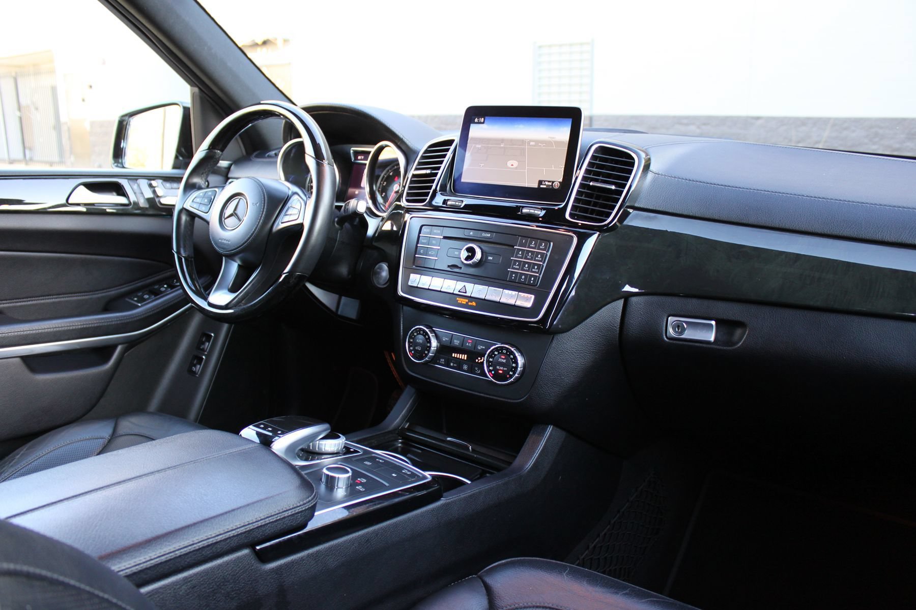 Used 2019 Mercedes-Benz GLS 550 4MATIC image 9