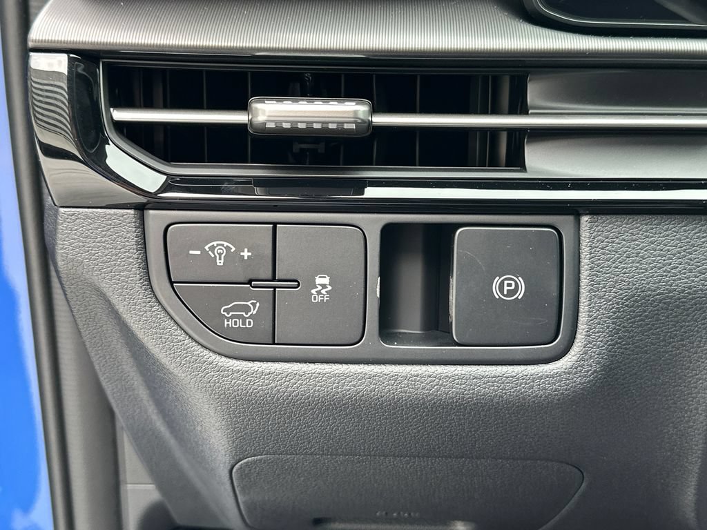 New 2026 Kia Sportage EX FWD image 22