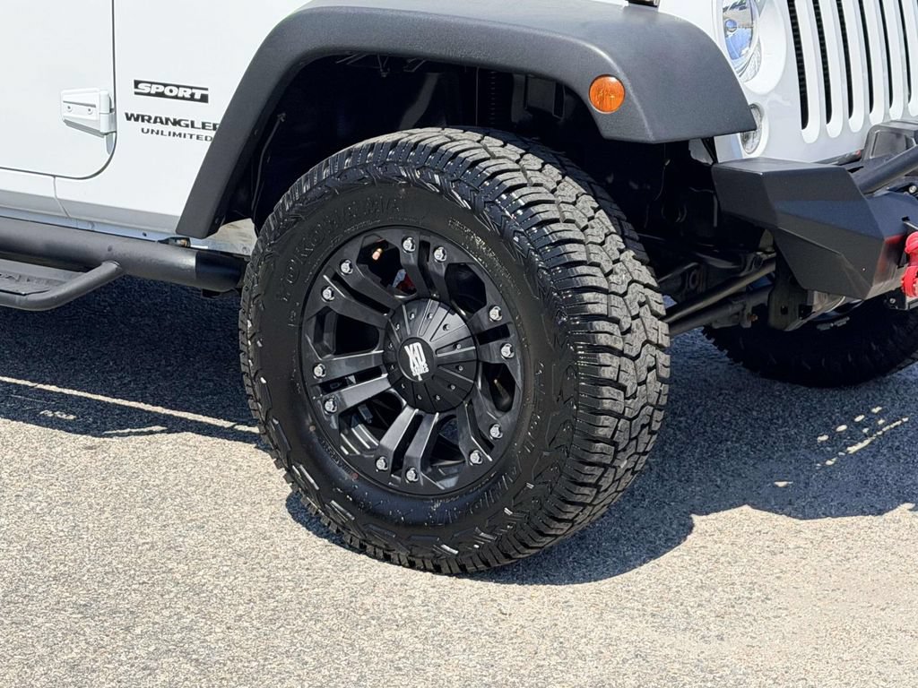 Used 2017 Jeep Wrangler Unlimited Sport w/ Quick Order Package 24S AWD/4WD image 25