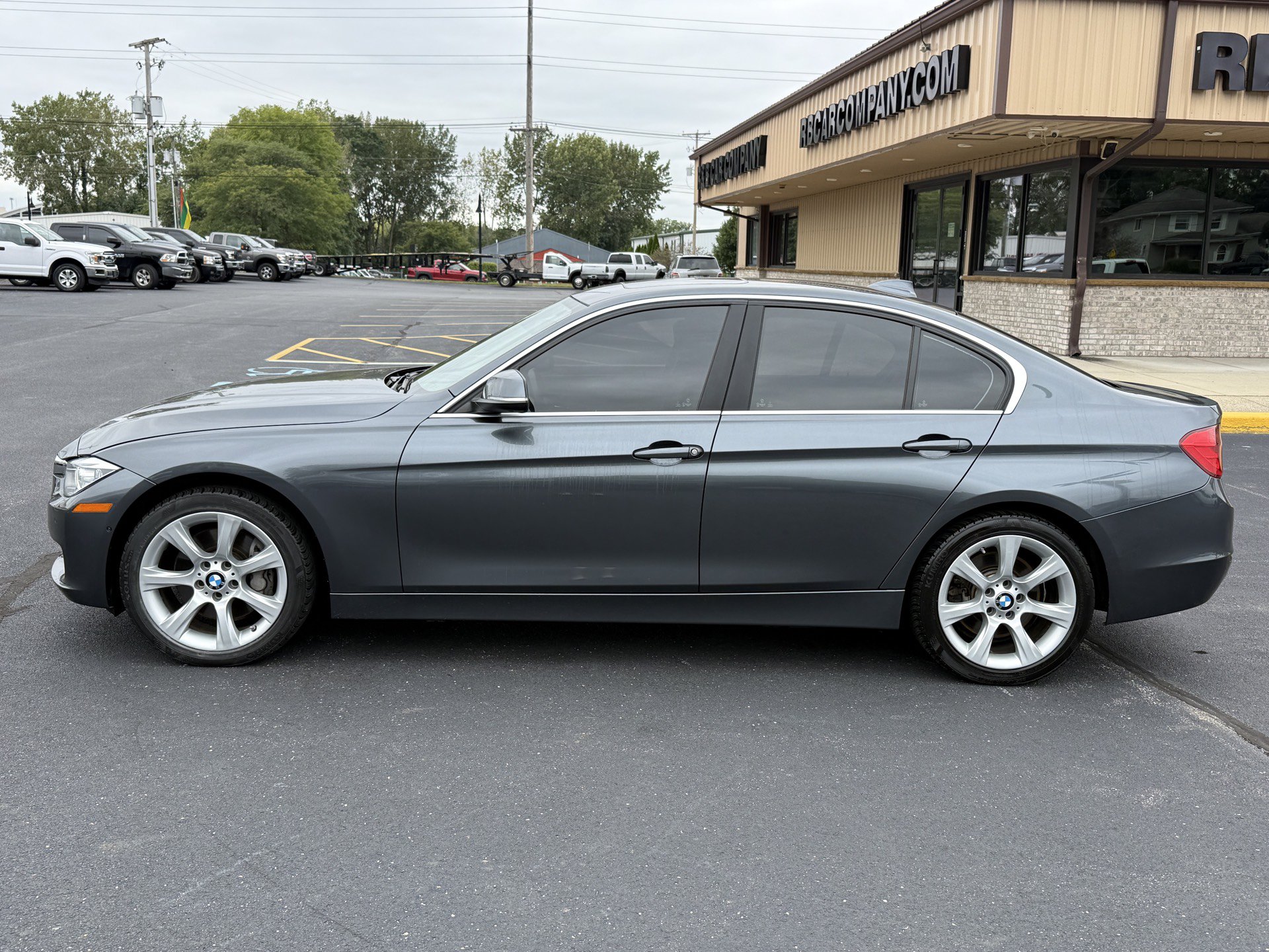 Used 2015 BMW 335i xDrive Sedan AWD/4WD image 5