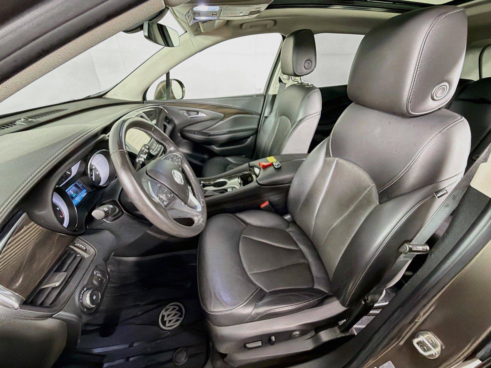 Used 2019 Buick Envision Essence AWD/4WD image 2