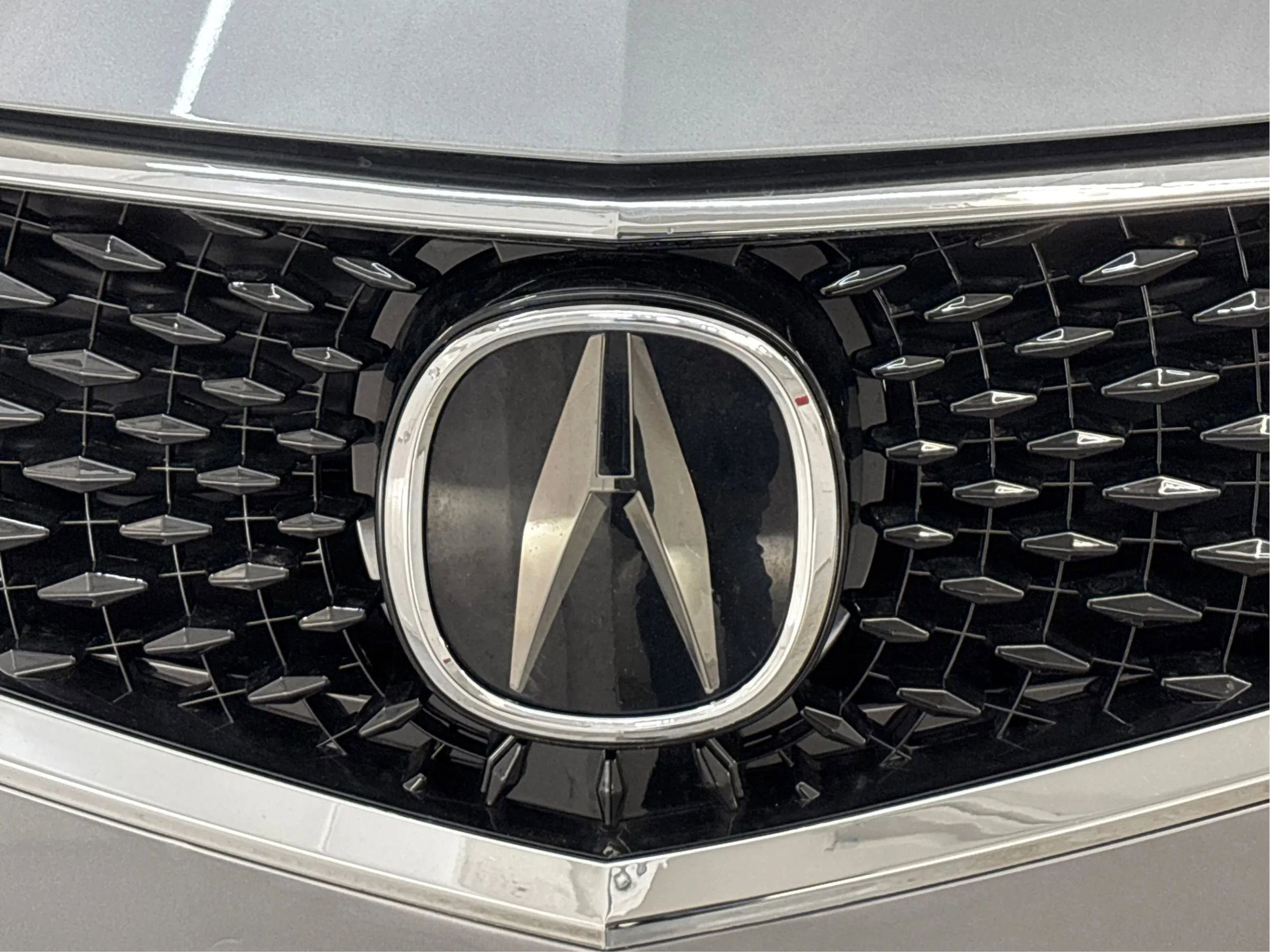 Used 2020 Acura TLX image 36