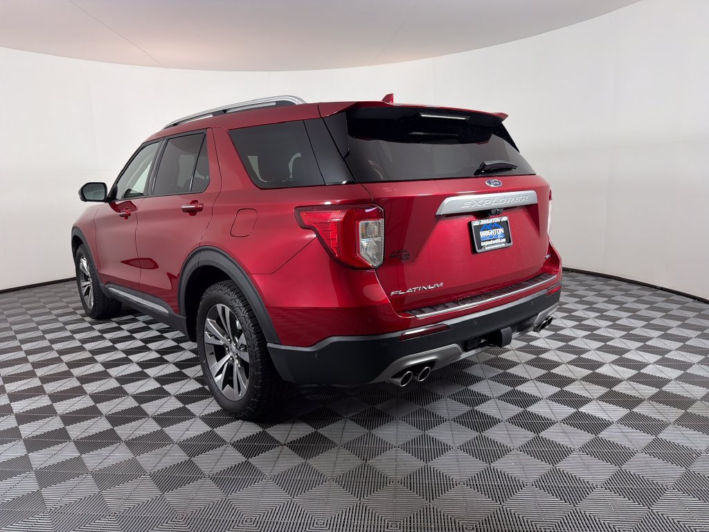 Certified 2020 Ford Explorer Platinum w/ Premium Technology Package AWD/4WD image 5