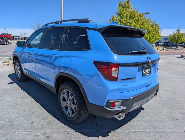 Used 2025 Honda Passport TrailSport image 5