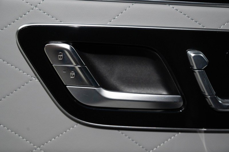 Certified 2025 Mercedes-Benz S 580 4MATIC Sedan image 22