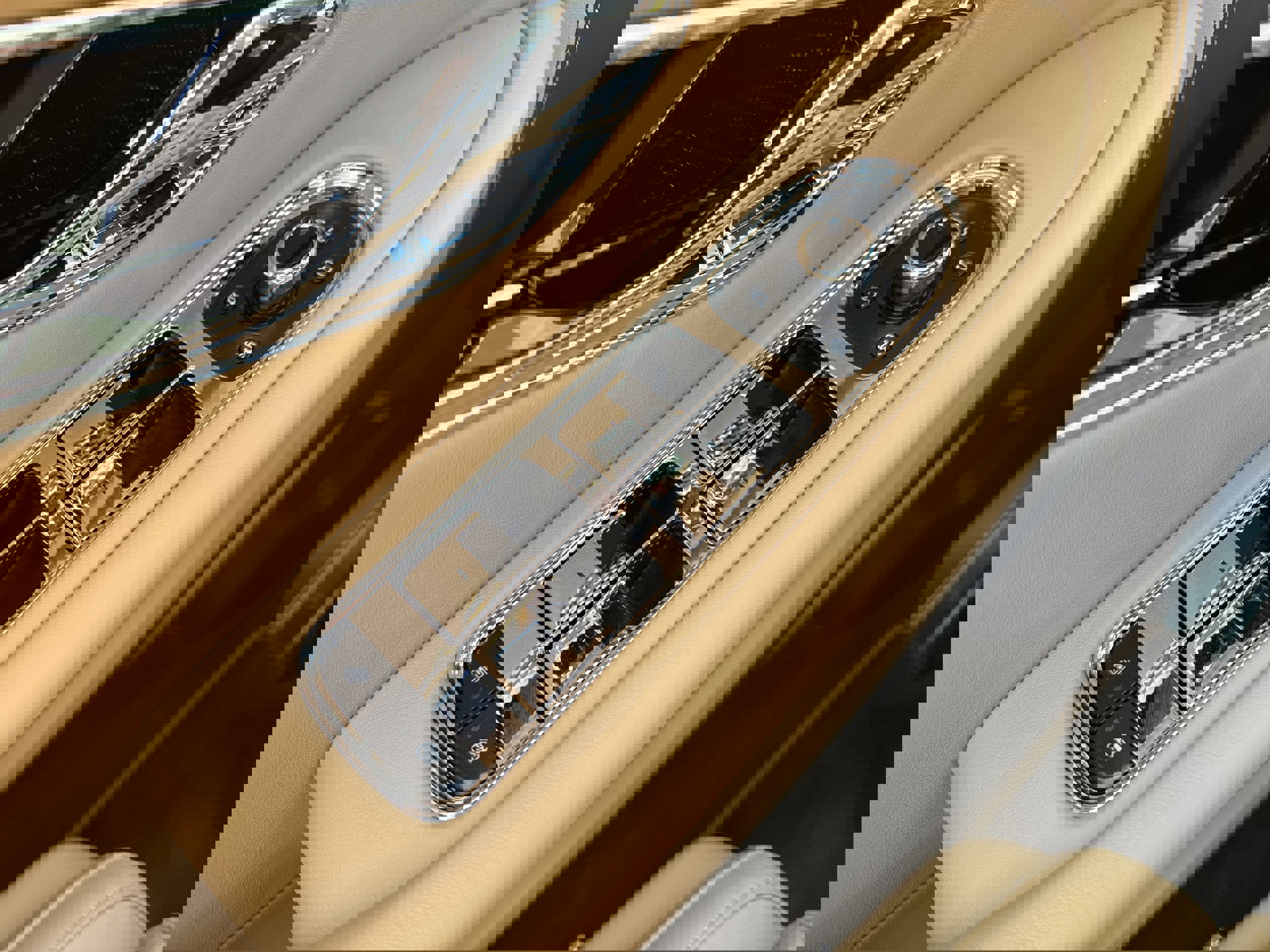 New 2026 Bentley Continental GTC image 13