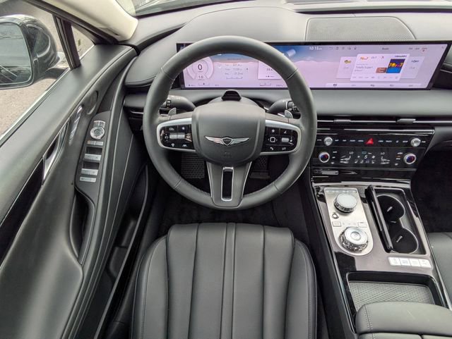 Used 2025 Genesis G80 2.5T image 15