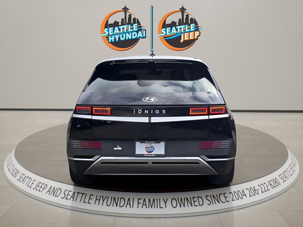 Used 2024 Hyundai Ioniq 5 SEL RWD image 4