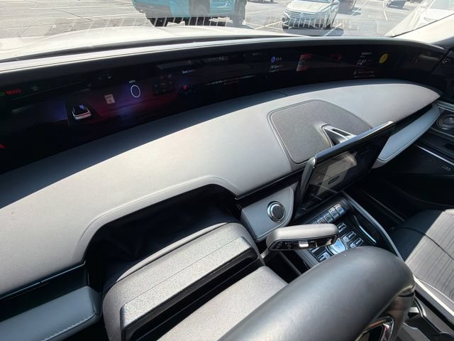 Used 2024 Lincoln Nautilus Reserve w/ Equipment Group 203A AWD/4WD image 28
