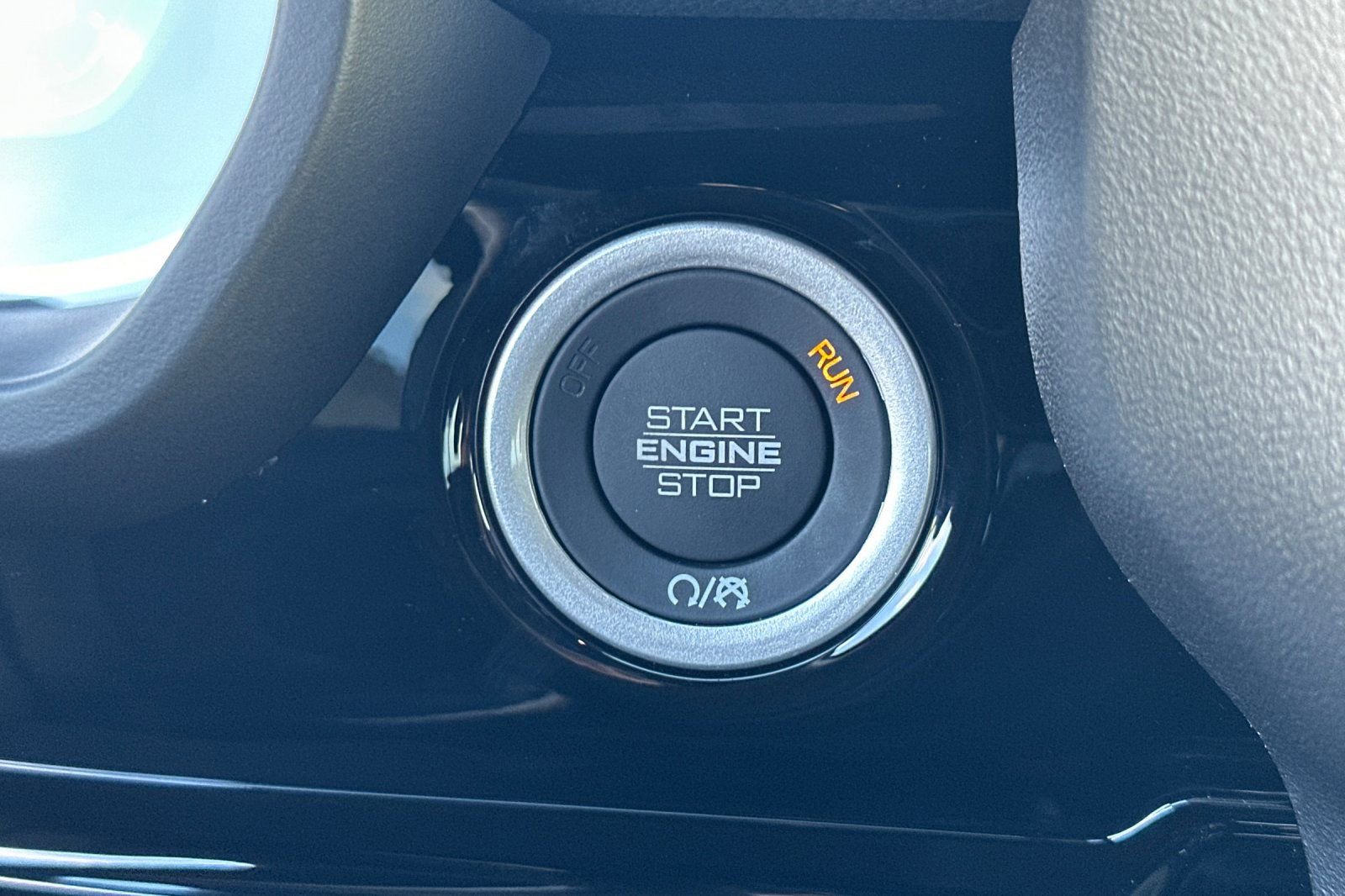 New 2026 RAM 1500 Laramie w/ Night Edition image 27