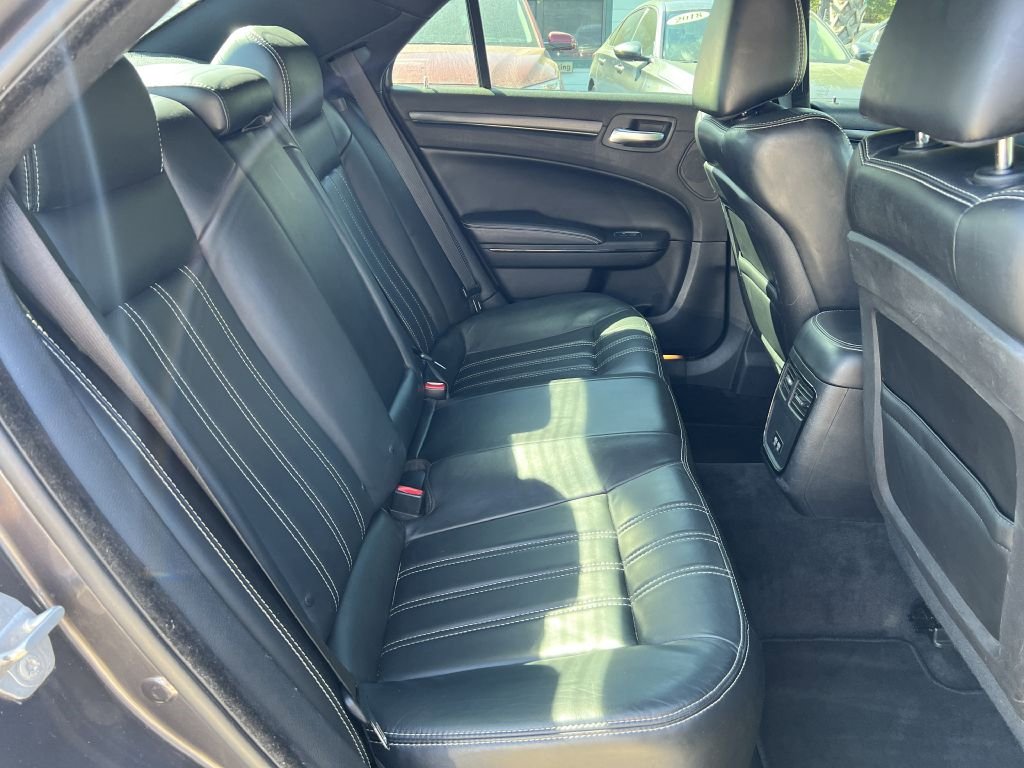 Used 2016 Chrysler 300 S AWD/4WD image 10