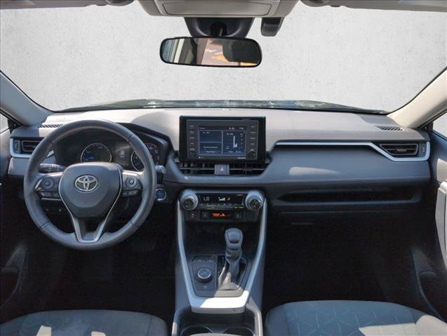 Used 2021 Toyota RAV4 XLE w/ XLE Grade Weather Package AWD/4WD image 24