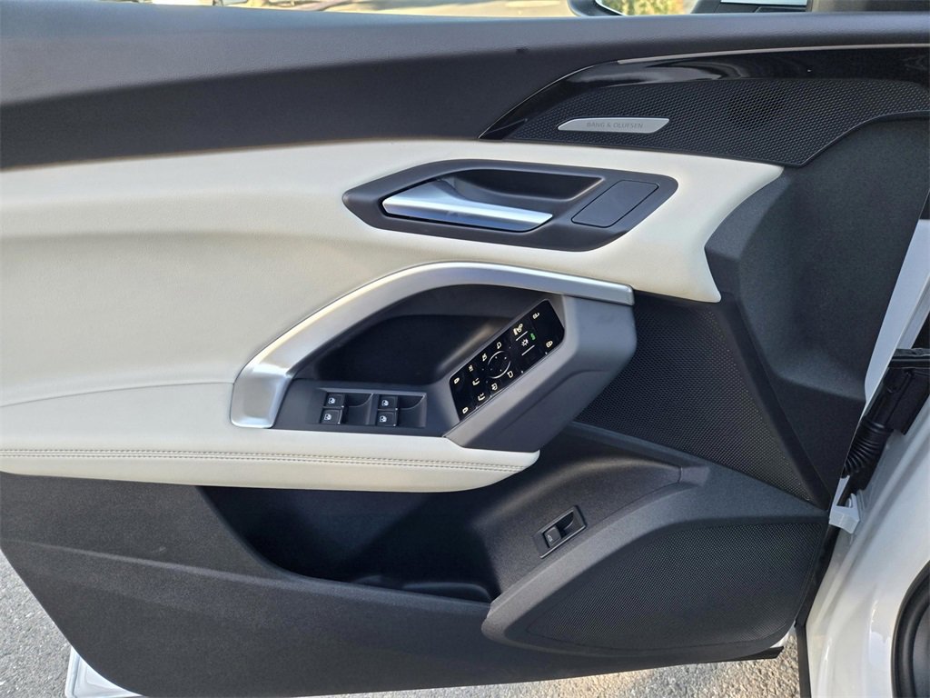 New 2025 Audi Q5 2.0T Premium Plus image 17