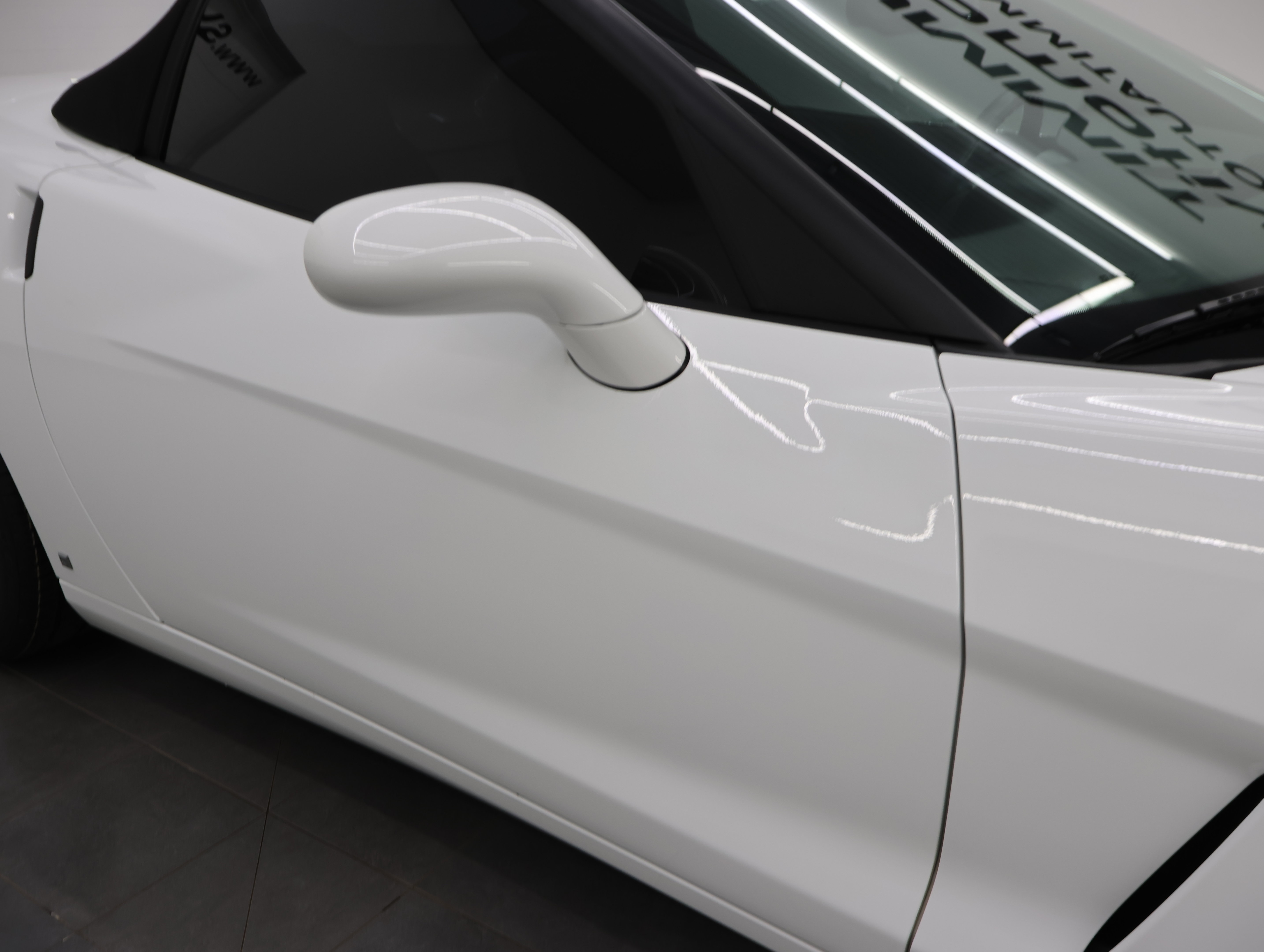 Used 2007 Chevrolet Corvette Convertible w/ Preferred Equipment Group RWD image 22