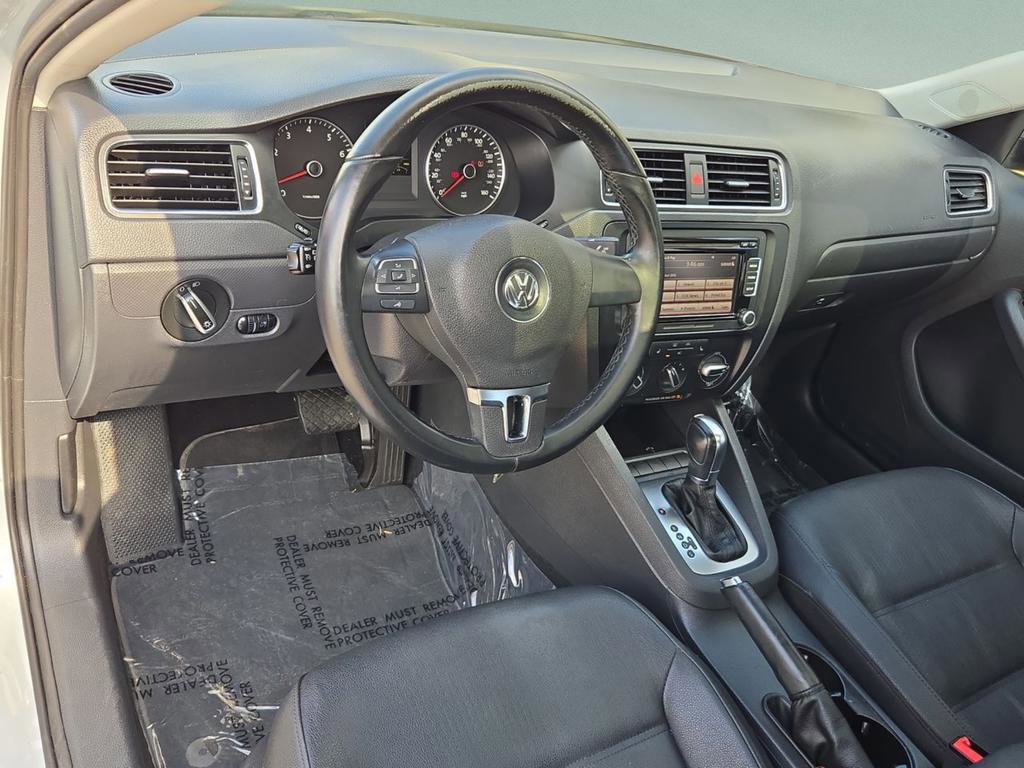 Used 2012 Volkswagen Jetta SE image 34