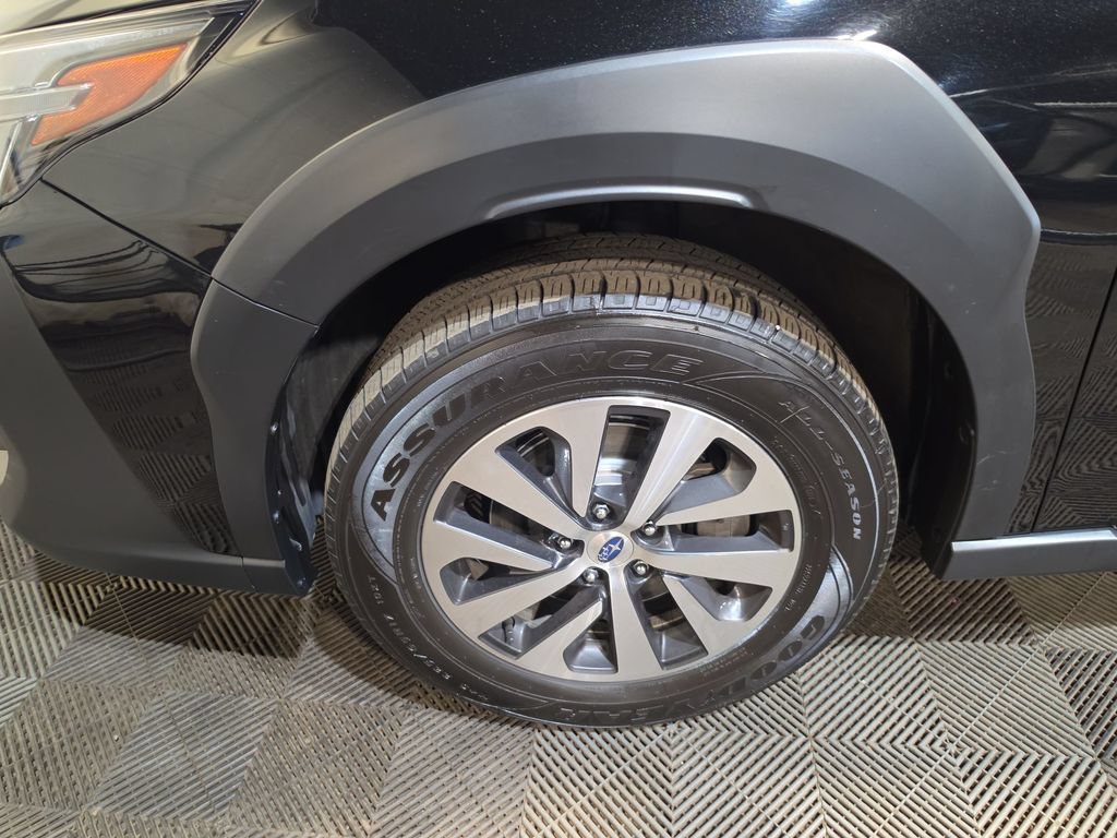 Used 2023 Subaru Outback Premium AWD/4WD image 18