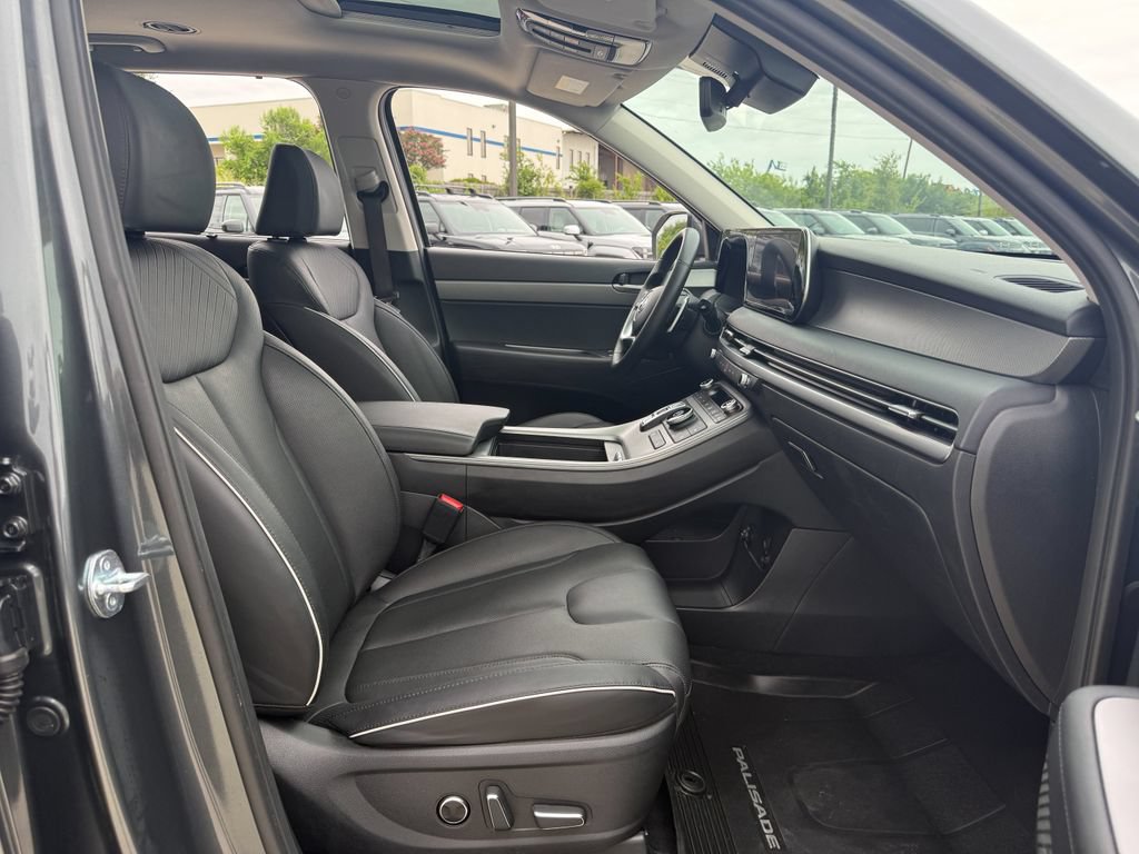 Used 2024 Hyundai Palisade XRT FWD image 14