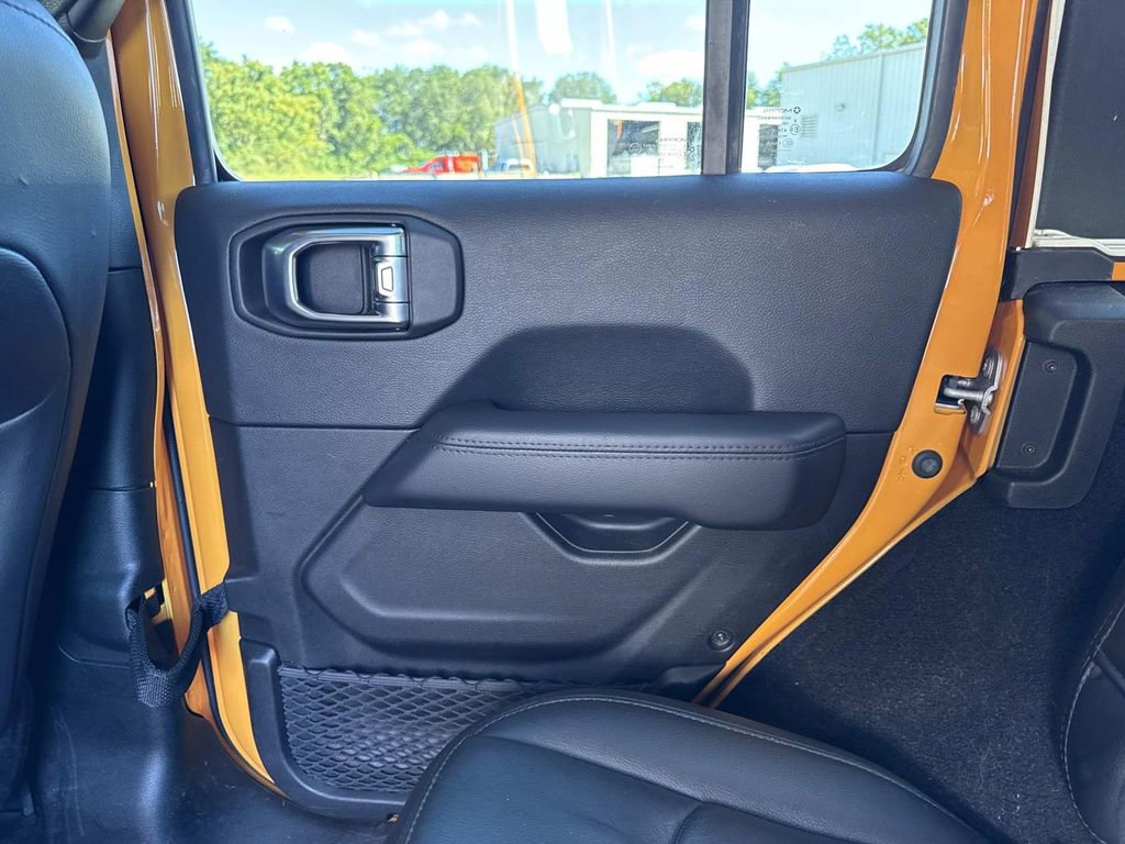 Used 2021 Jeep Wrangler Unlimited Sahara image 15