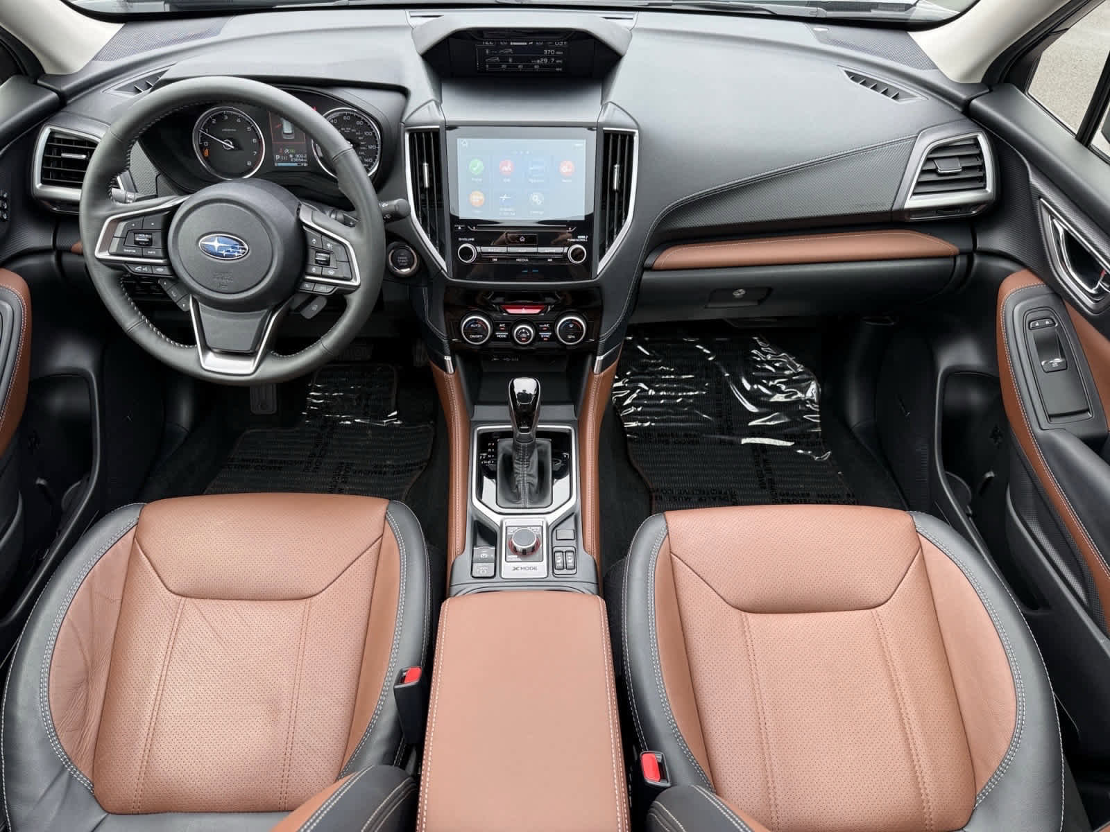 Used 2023 Subaru Forester Touring image 12