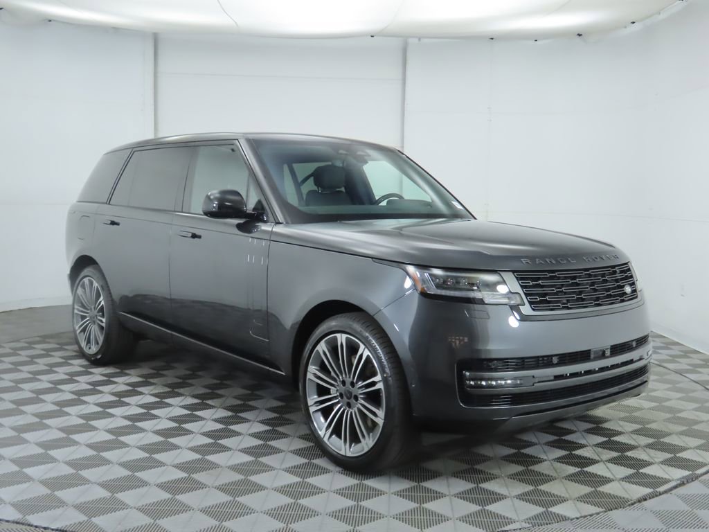 New 2026 Land Rover Range Rover Long Wheelbase SE image 3
