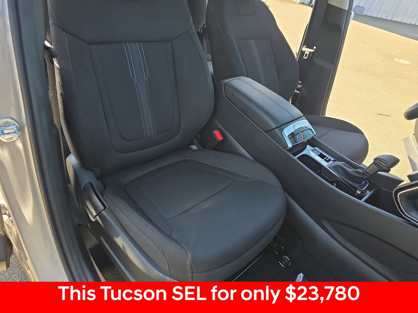 Used 2023 Hyundai Tucson SEL image 16