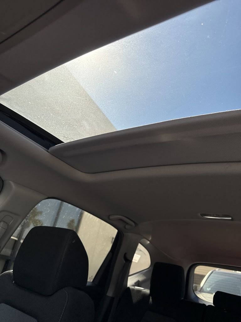 Used 2017 Honda CR-V EX image 19