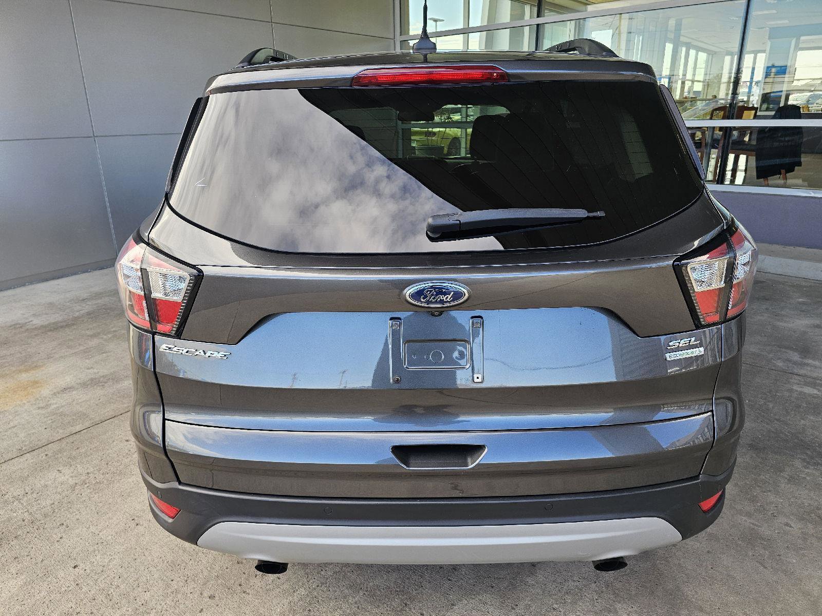 Used 2018 Ford Escape SEL image 4